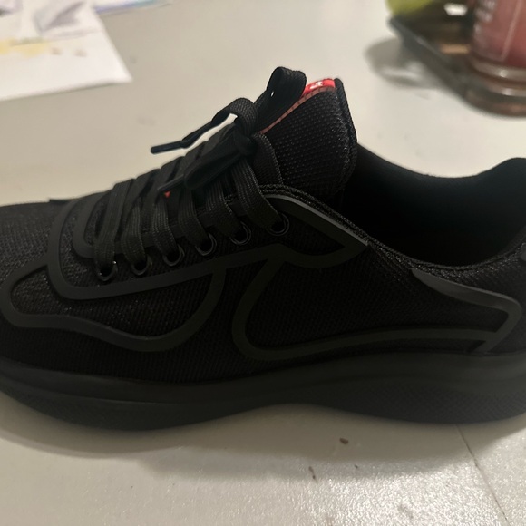 Brand new with box Prada - Picture 2 of 3